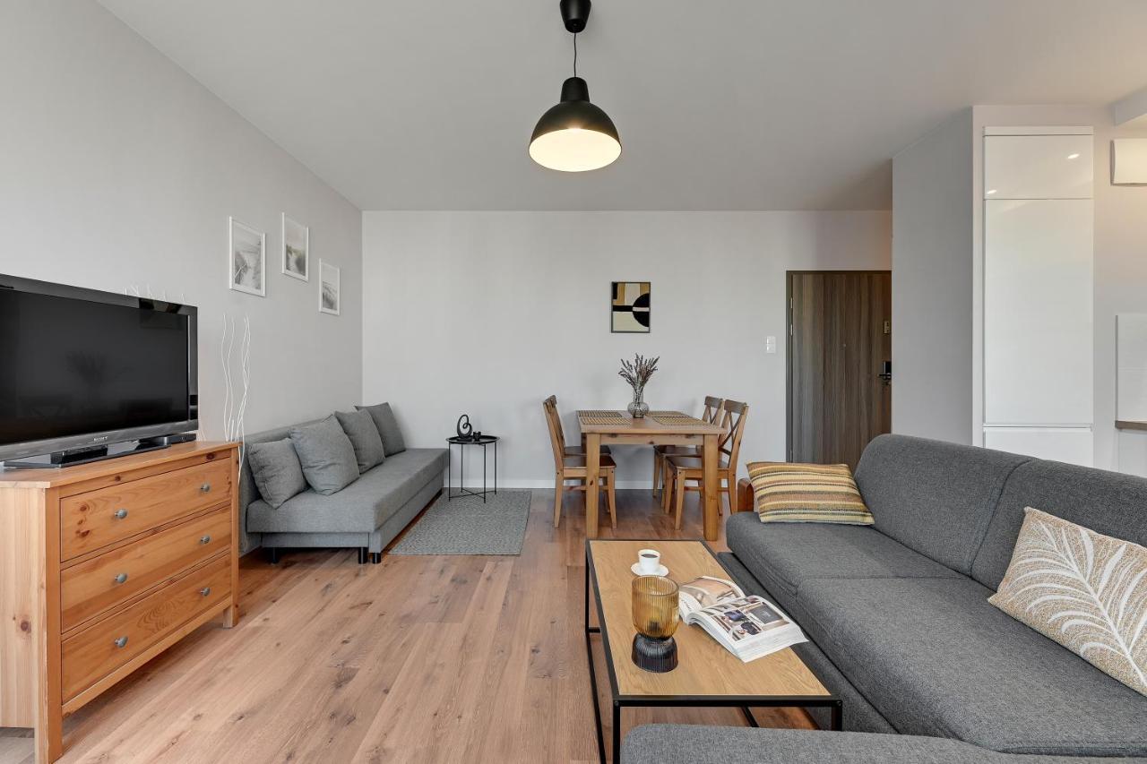 Awiator Seaside By Downtown Apartments Gdansk Exterior photo