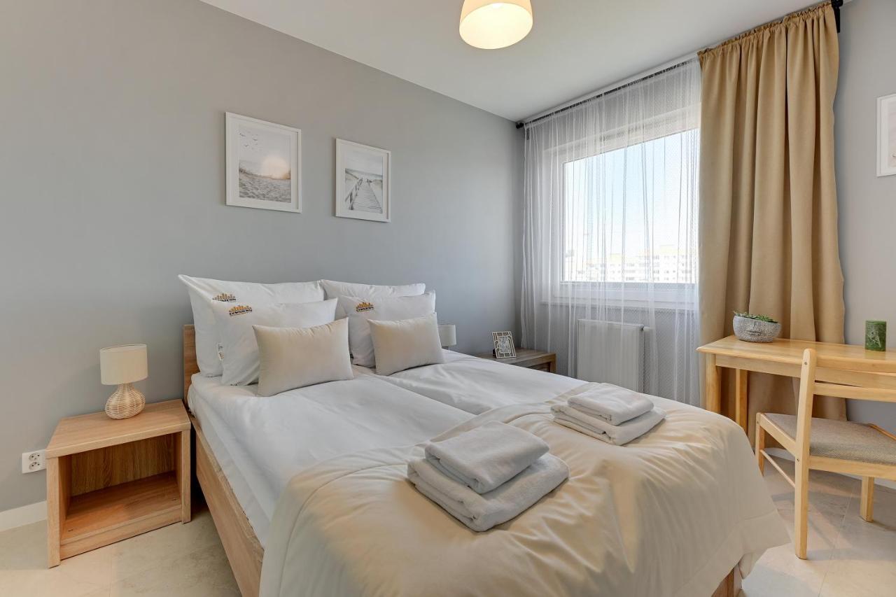 Awiator Seaside By Downtown Apartments Gdansk Exterior photo
